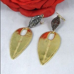 DEVON LEIGH 18K Gold Swirl Dangling Leaf Boho Earrings NEW